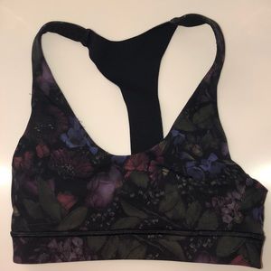 Lululemon Size 4 SportsBra